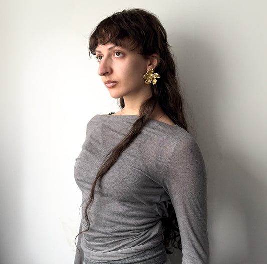 'Medium Gold Flower Earrings'