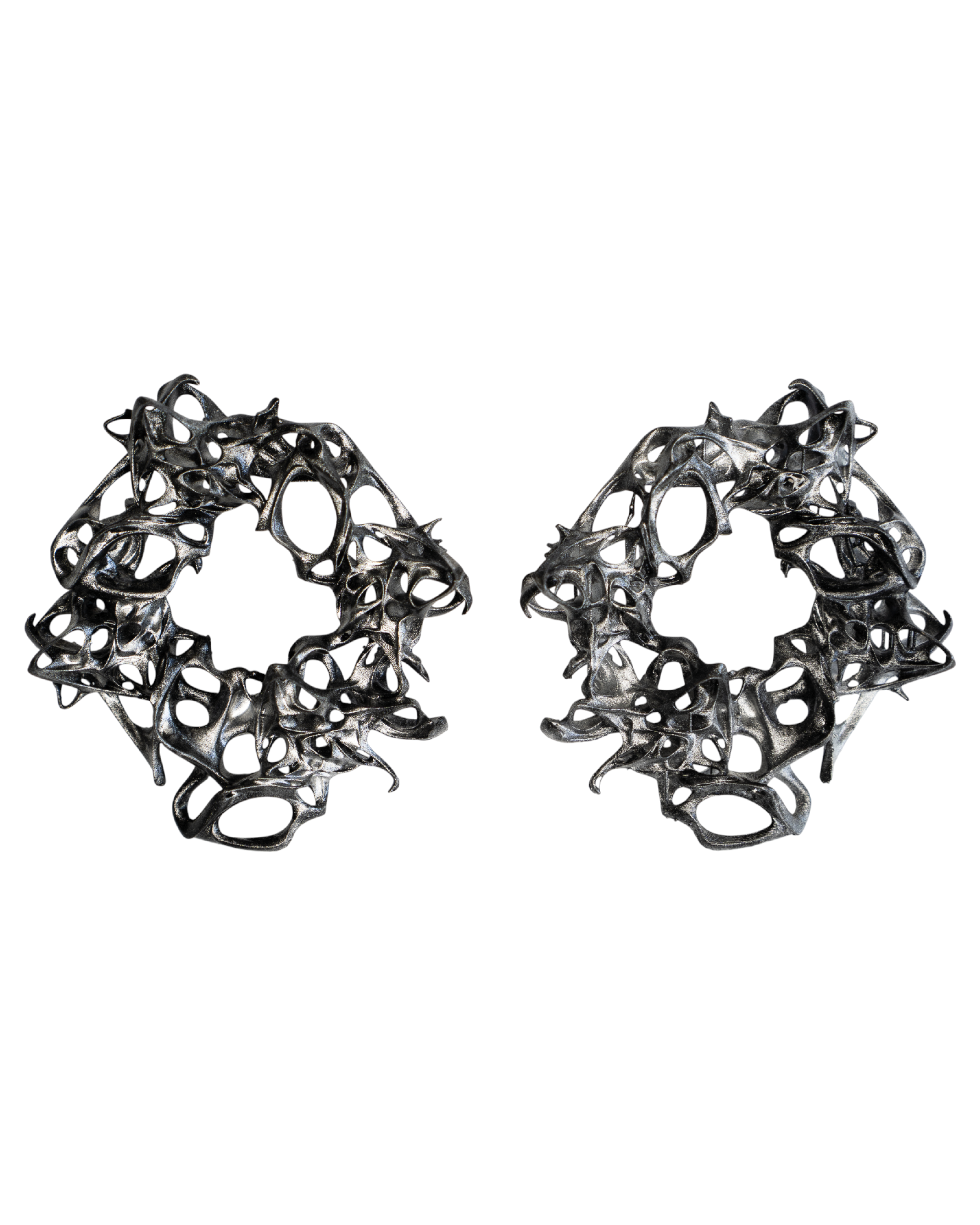 '𝒪𝓃𝓎𝓍𝒶' (Large)