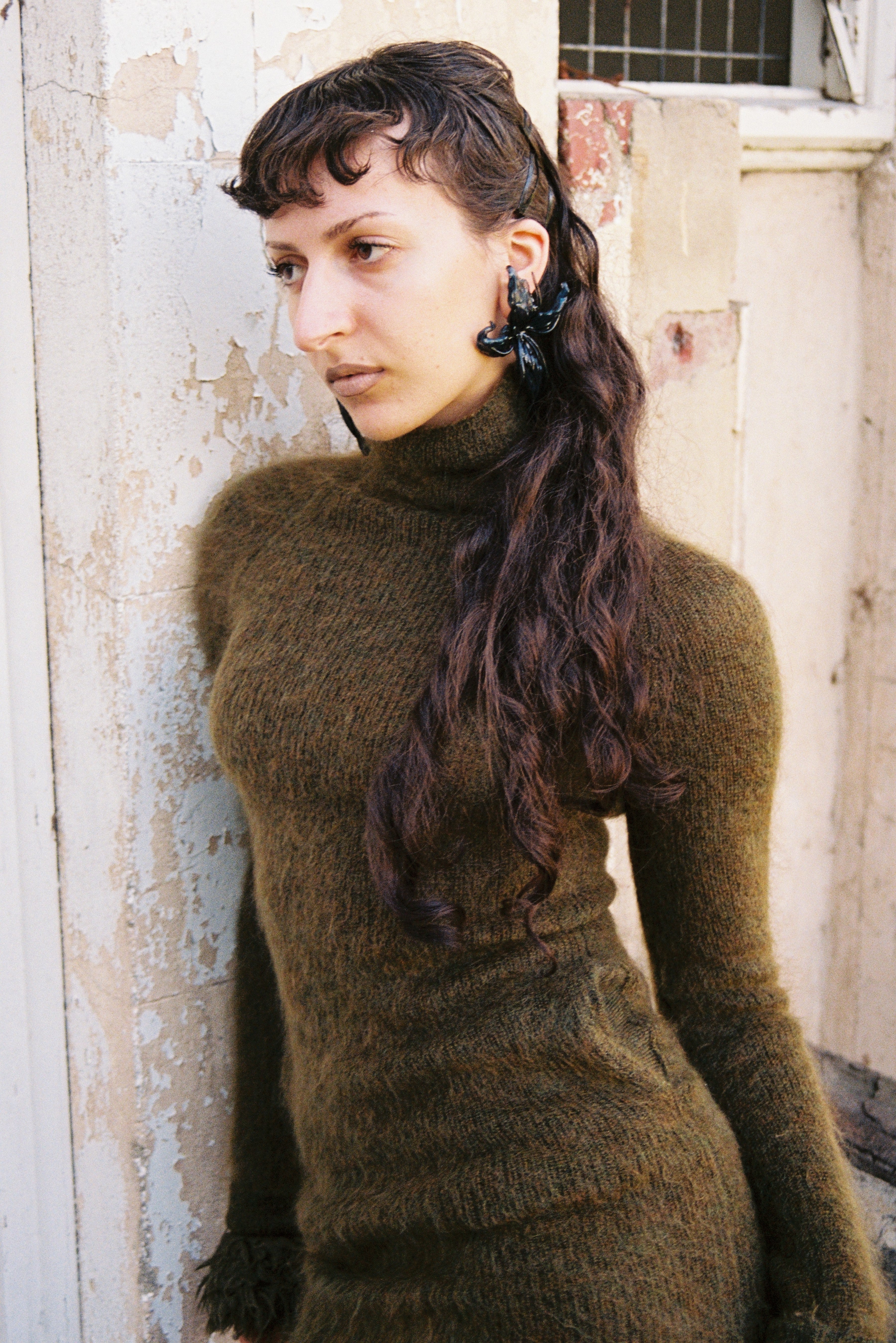 Σταύροσ Λουλούδι (cross flower) earring - smoky black
