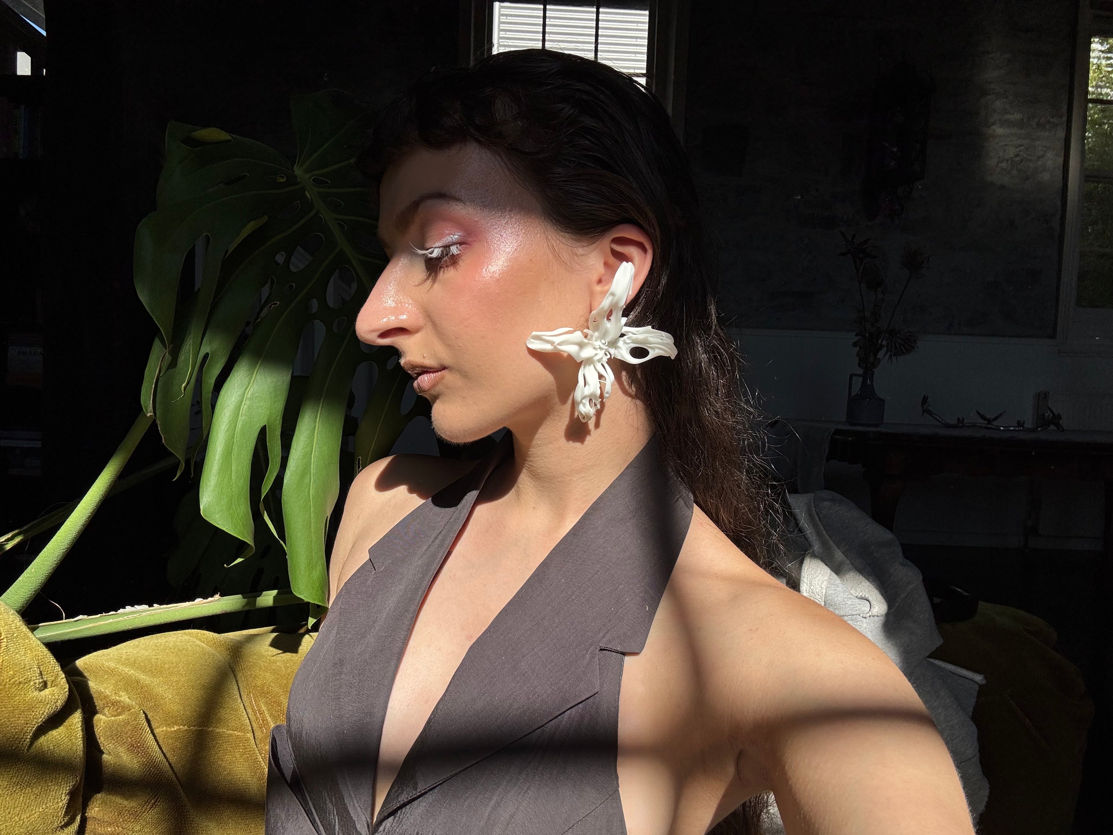 'χ' earrings