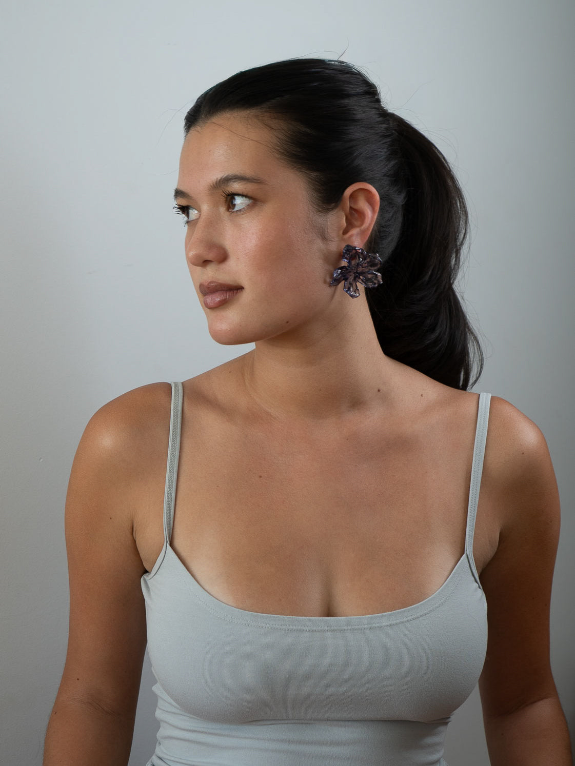 'Medium Deep Lavendar Flower Earrings'