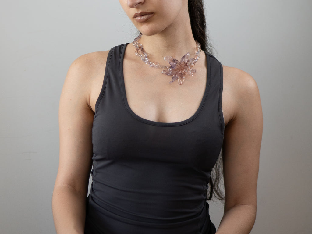 'floral κόσμος necklace' - purplish brown