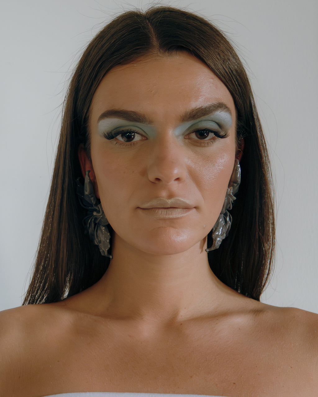 Άνθη (anthi) earring - τέφρα (𝘢𝘴𝘩)