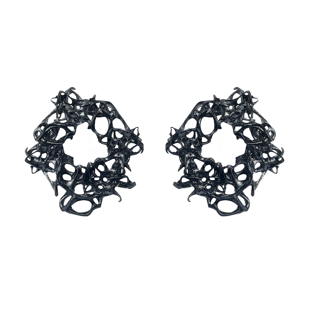 '𝒪𝓃𝓎𝓍𝒶' (Large)